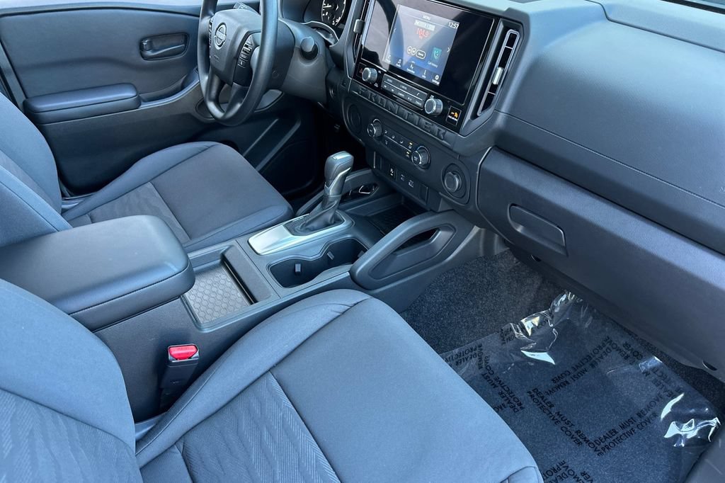 Used 2025 Nissan Frontier S RWD image 12