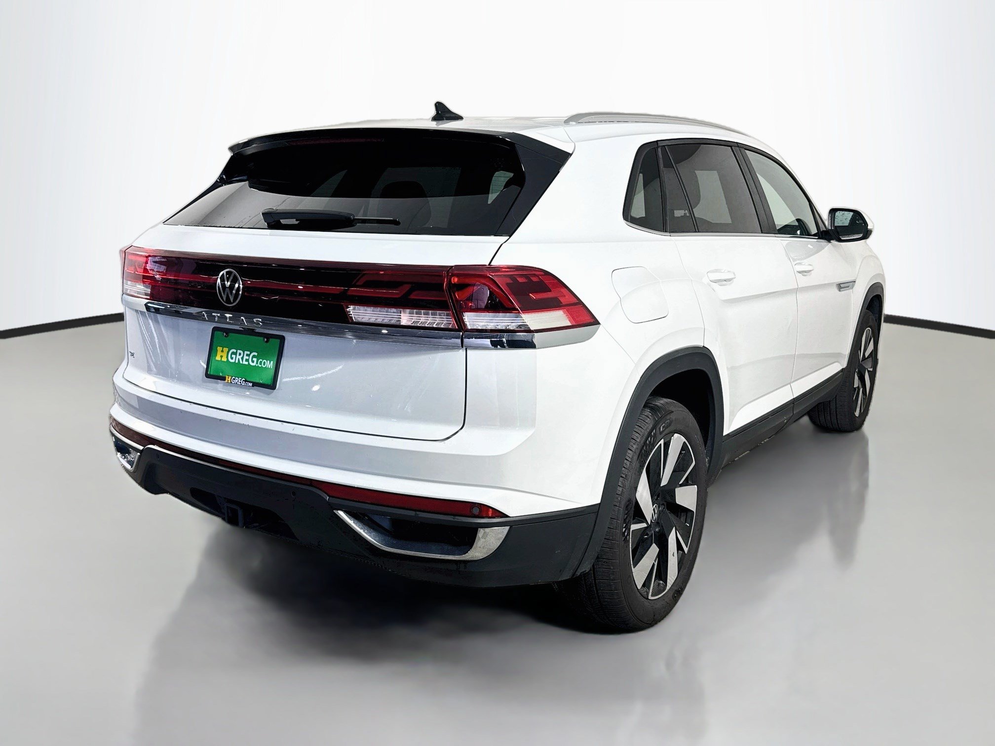 Used 2026 Volkswagen Atlas Cross Sport SE FWD image 10