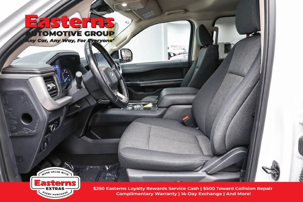 Used 2024 Ford Expedition Max XLT RWD image 14