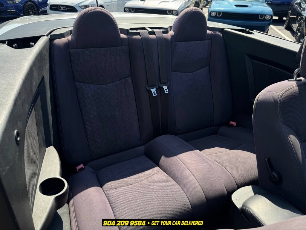 Used 2012 Chrysler 200 Touring FWD image 31