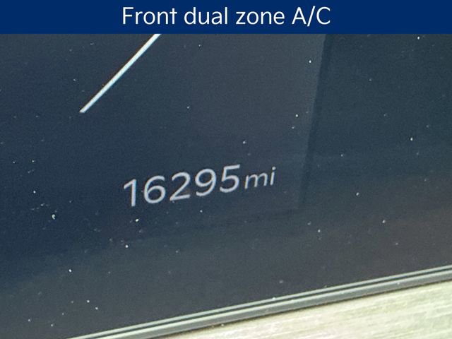 Certified 2025 Kia Sorento SX Prestige image 15