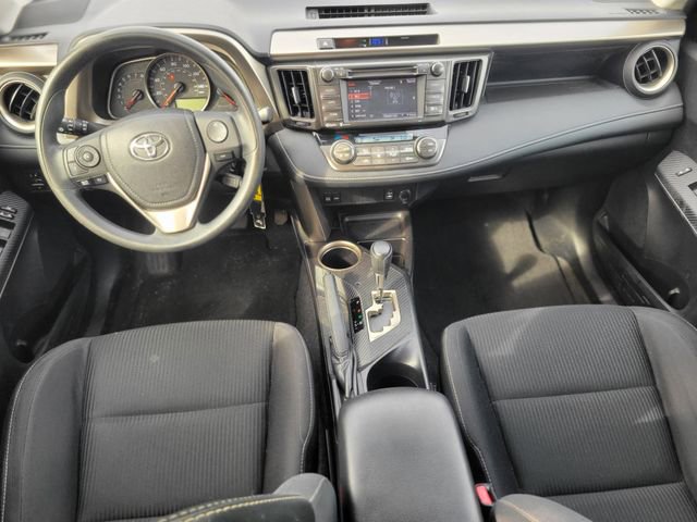 Used 2015 Toyota RAV4 XLE image 10