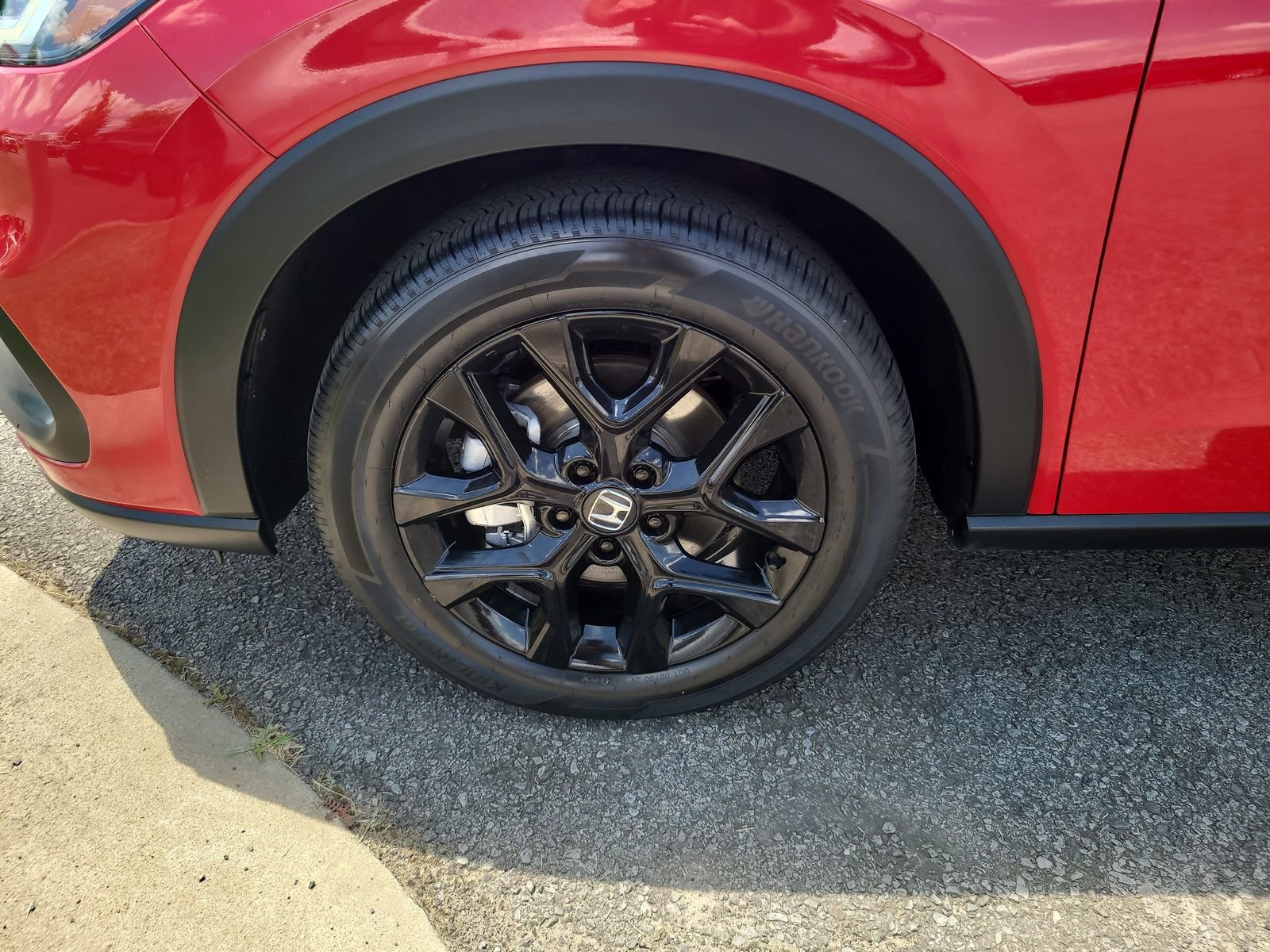 Certified 2024 Honda HR-V Sport image 9