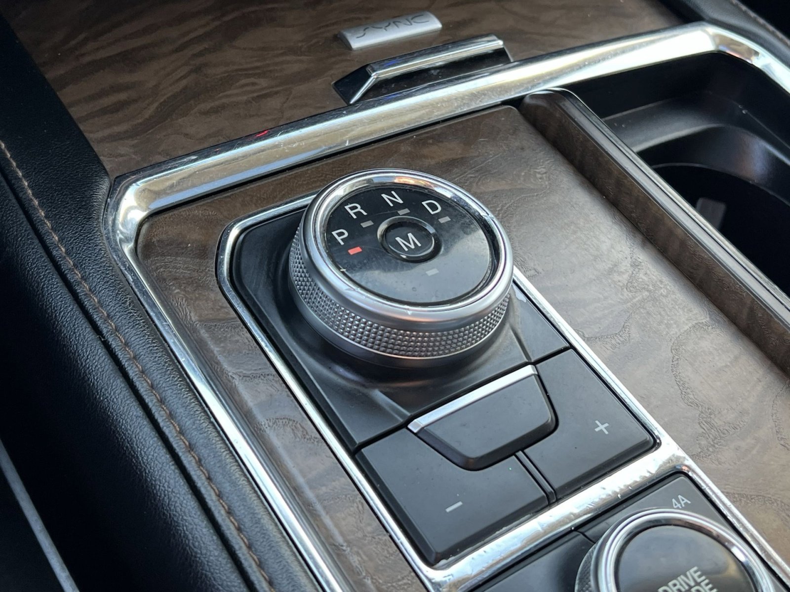 Used 2019 Ford Expedition Max Platinum image 22