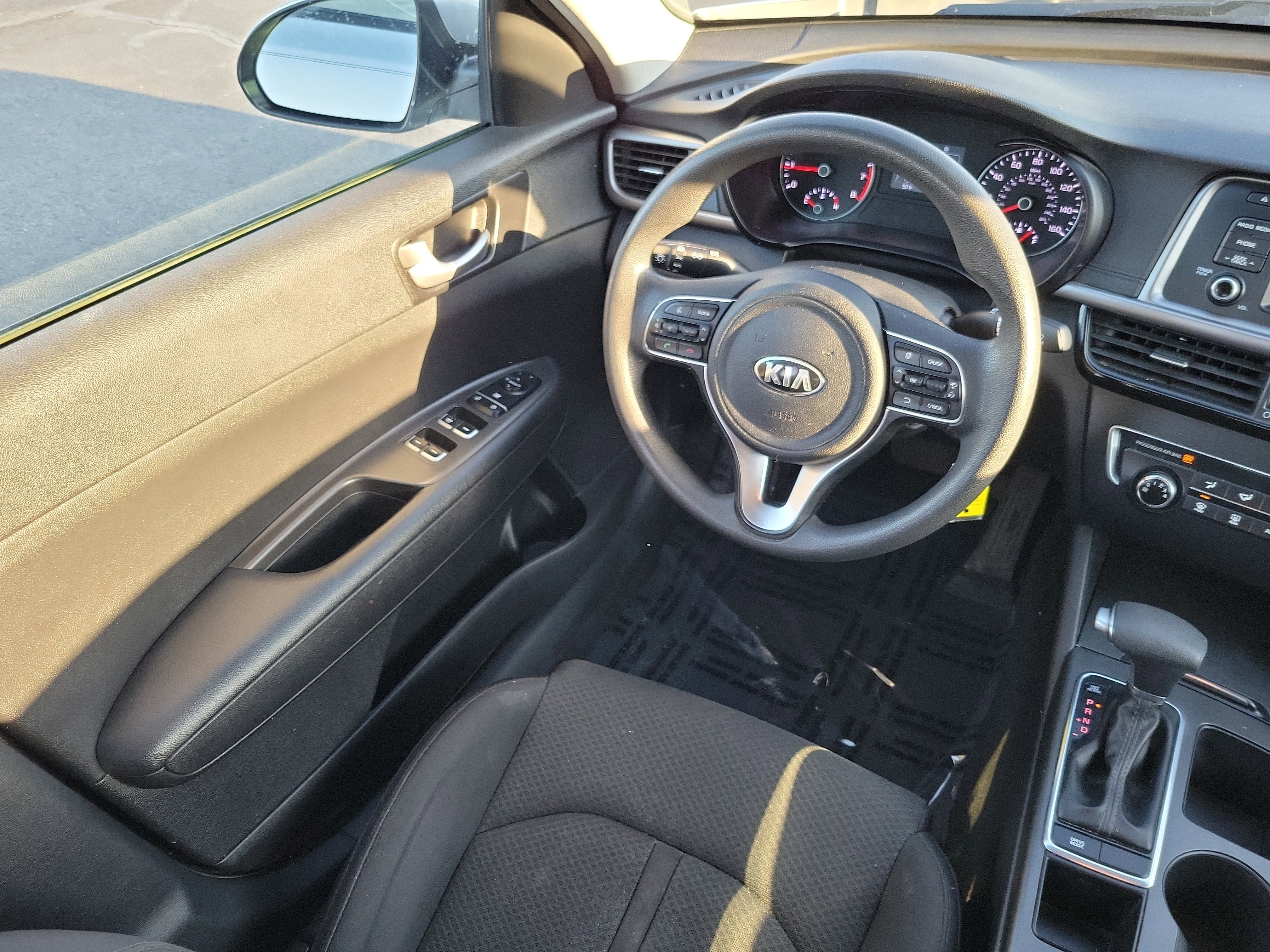 Used 2017 Kia Optima LX image 15