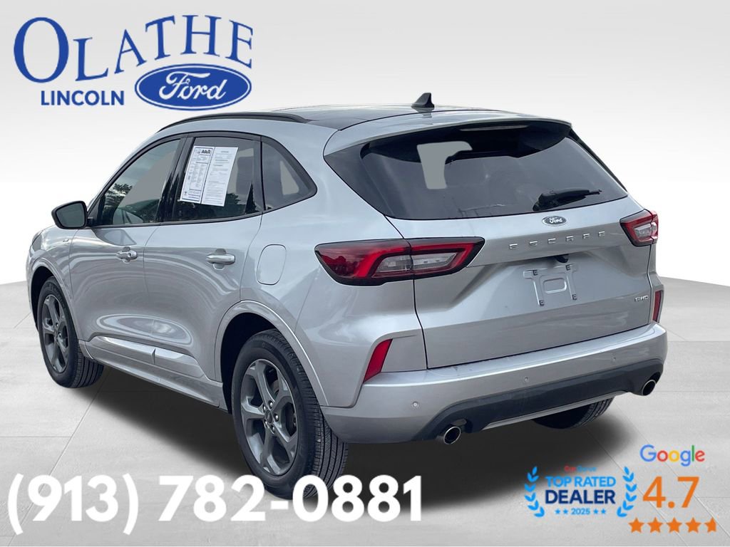 Used 2023 Ford Escape ST-Line w/ Tech Pack #1 image 3
