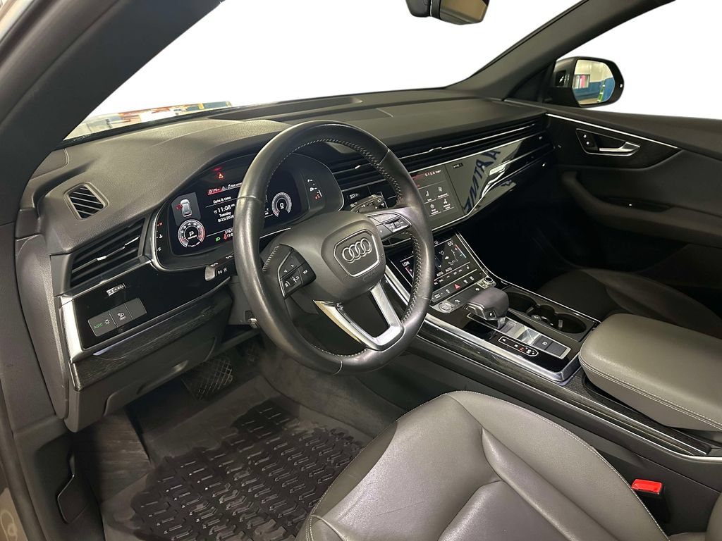 Used 2019 Audi Q8 Premium w/ Convenience Package AWD/4WD image 19