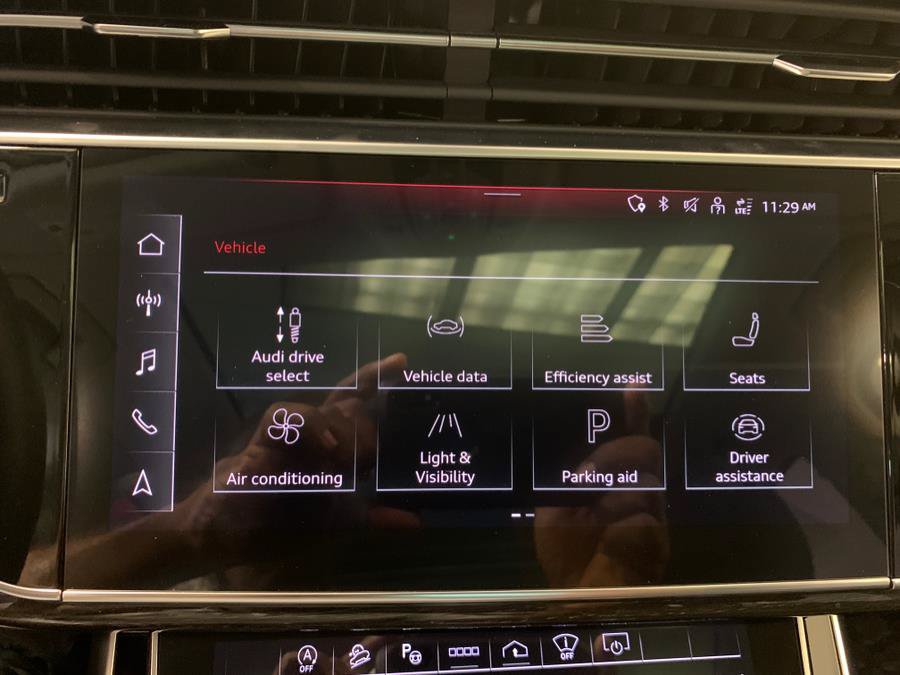 Used 2023 Audi Q7 3.0T Prestige AWD/4WD image 34