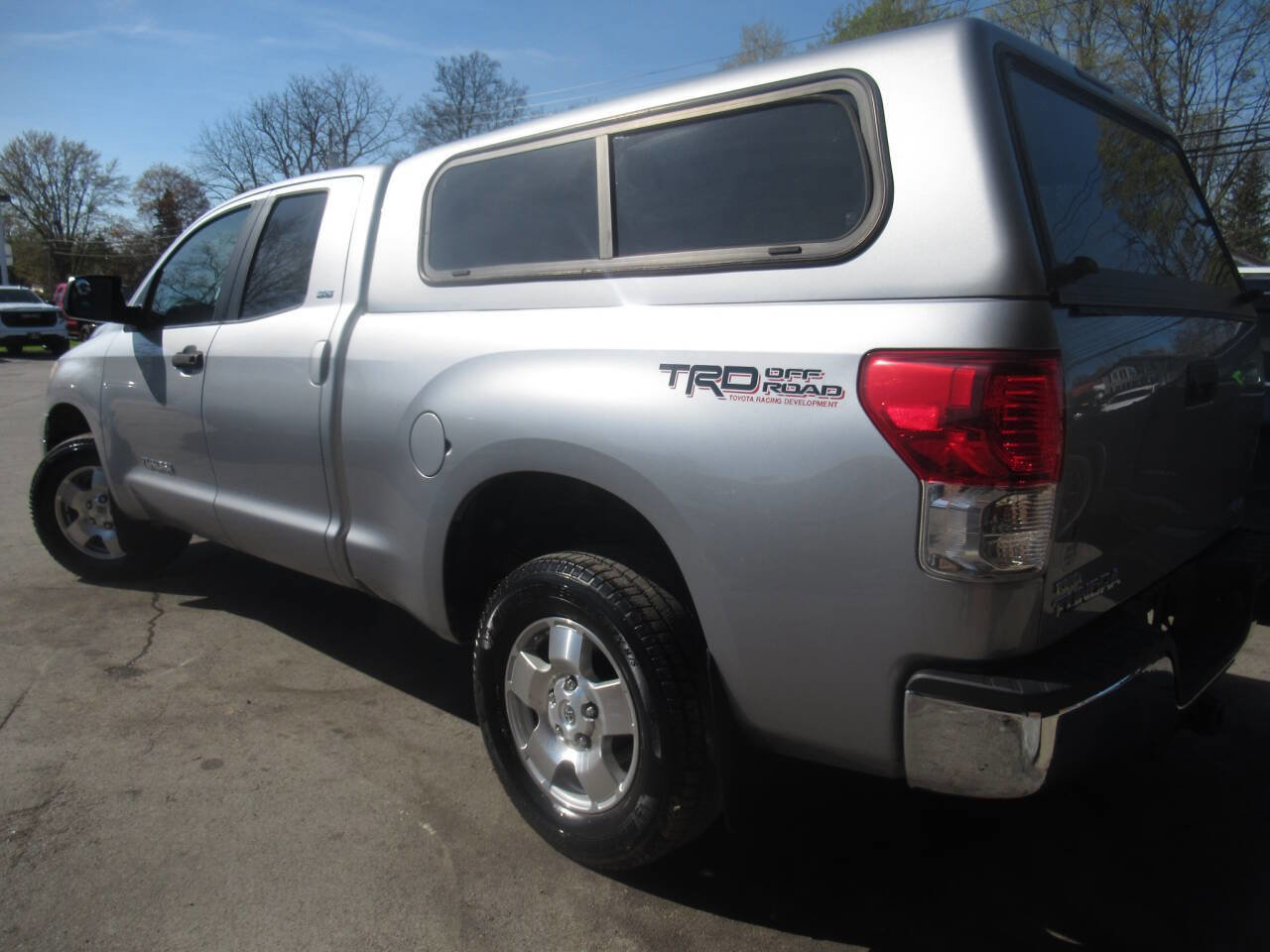 Used 2012 Toyota Tundra 4x4 Double Cab w/ TRD Off-Road Pkg image 10