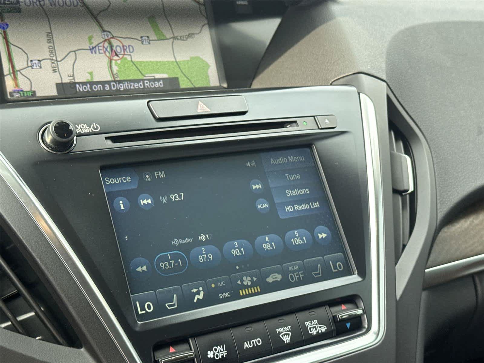 Used 2019 Acura MDX w/ Technology Package AWD/4WD image 29
