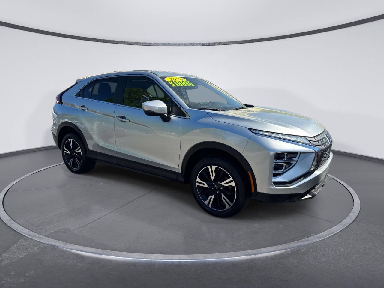 Used 2024 Mitsubishi Eclipse Cross SE AWD/4WD image 5