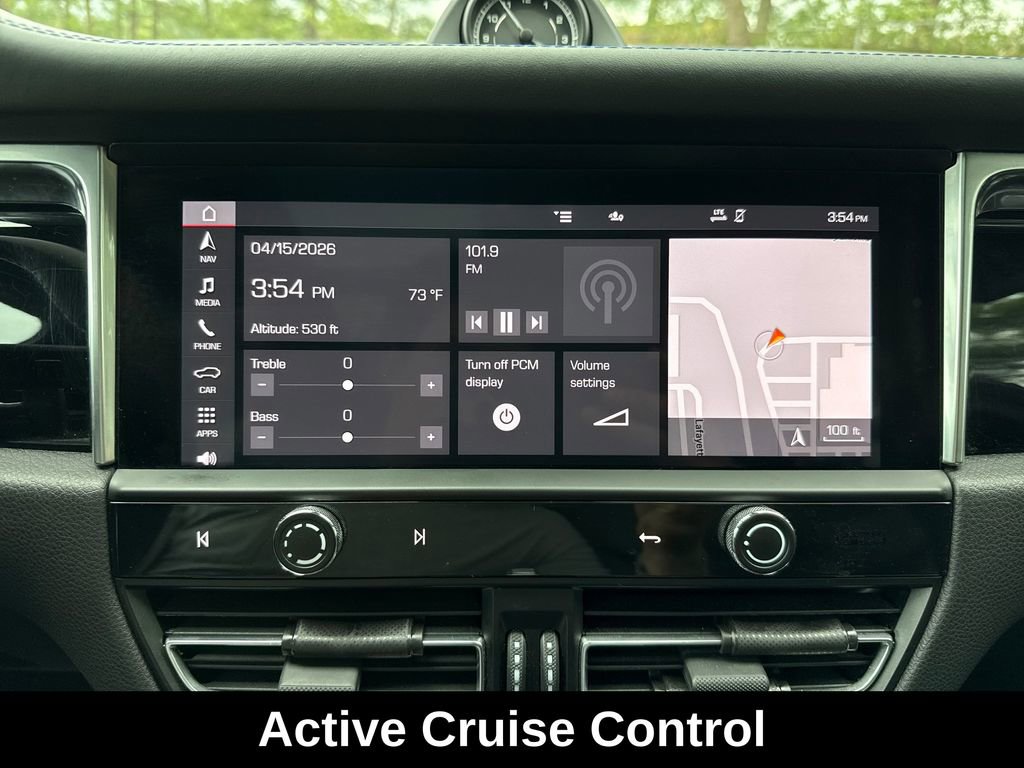 Used 2023 Porsche Macan image 17