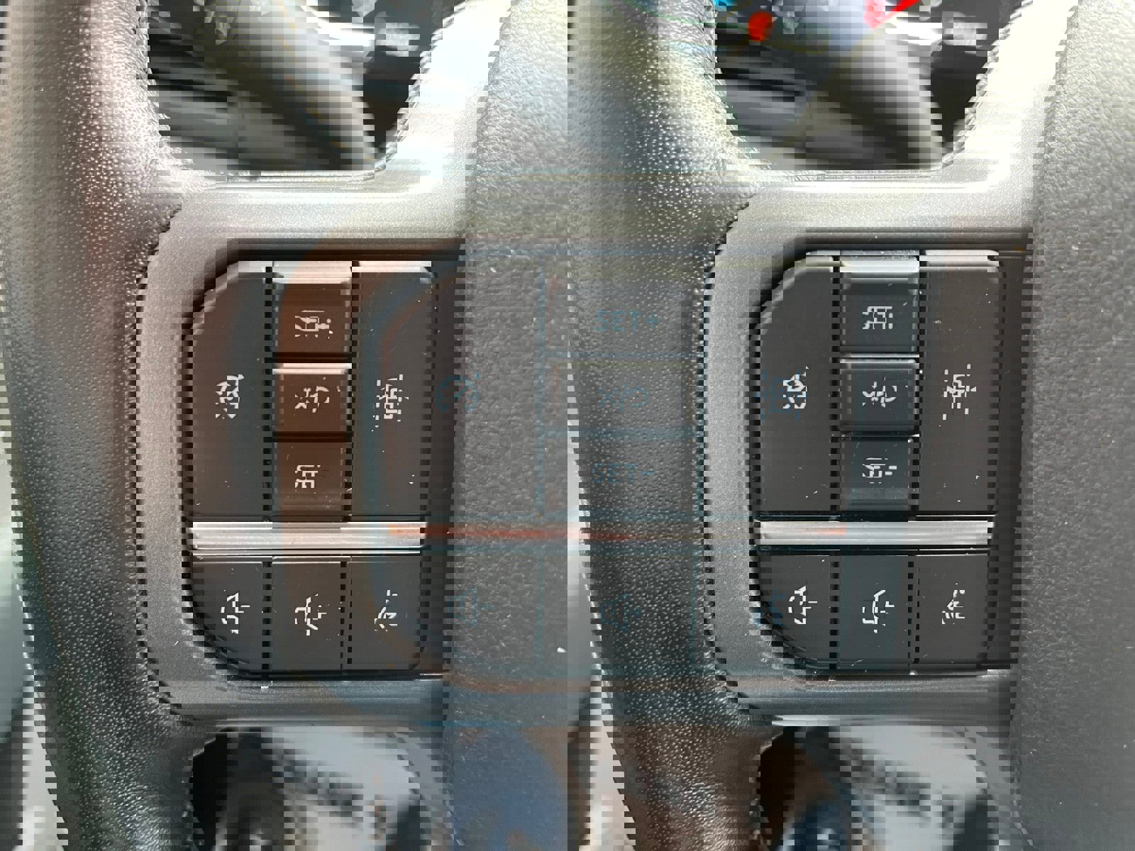 Used 2022 Ford F150 Lariat w/ Trailer Tow Package image 15