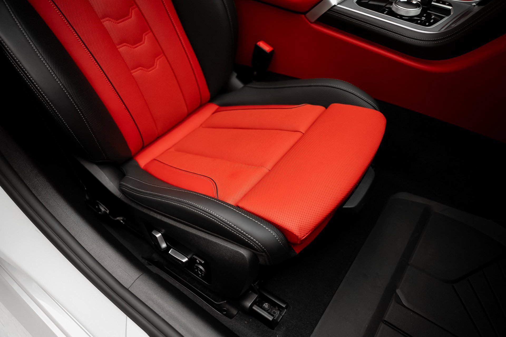 Used 2025 BMW 840i image 64