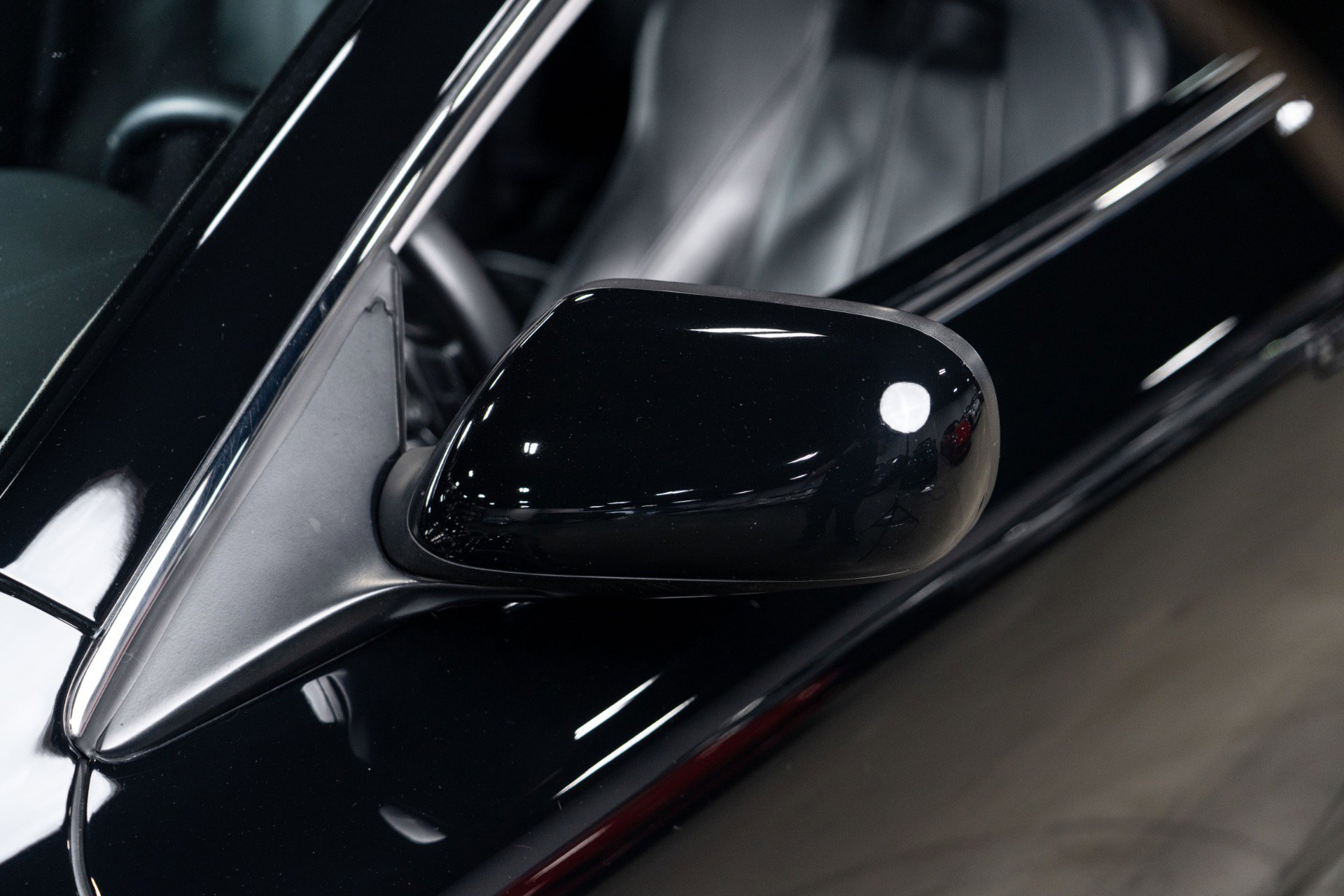 Used 2007 Aston Martin DB9 Coupe RWD image 28