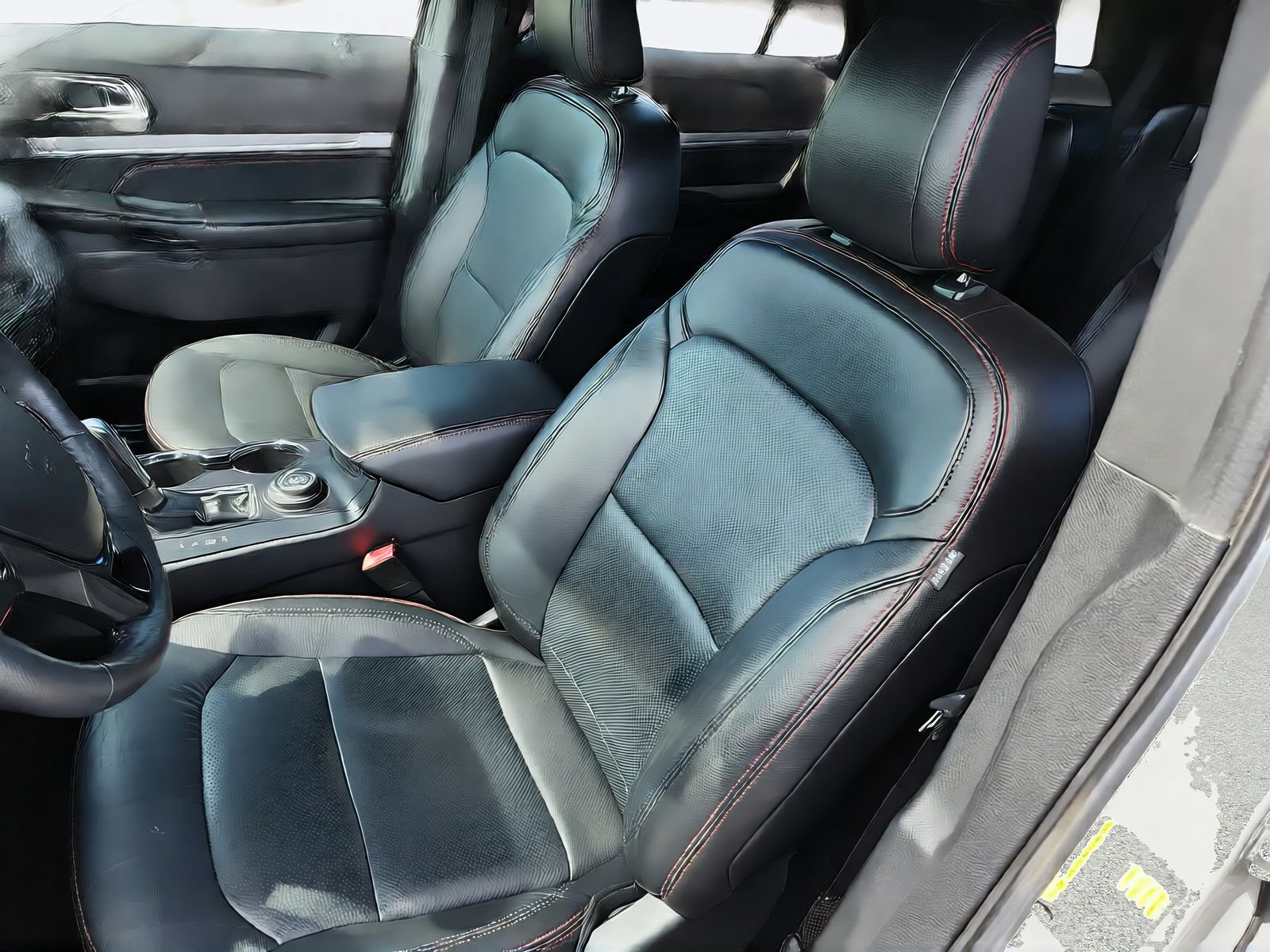 Used 2019 Ford Explorer Sport AWD/4WD image 12