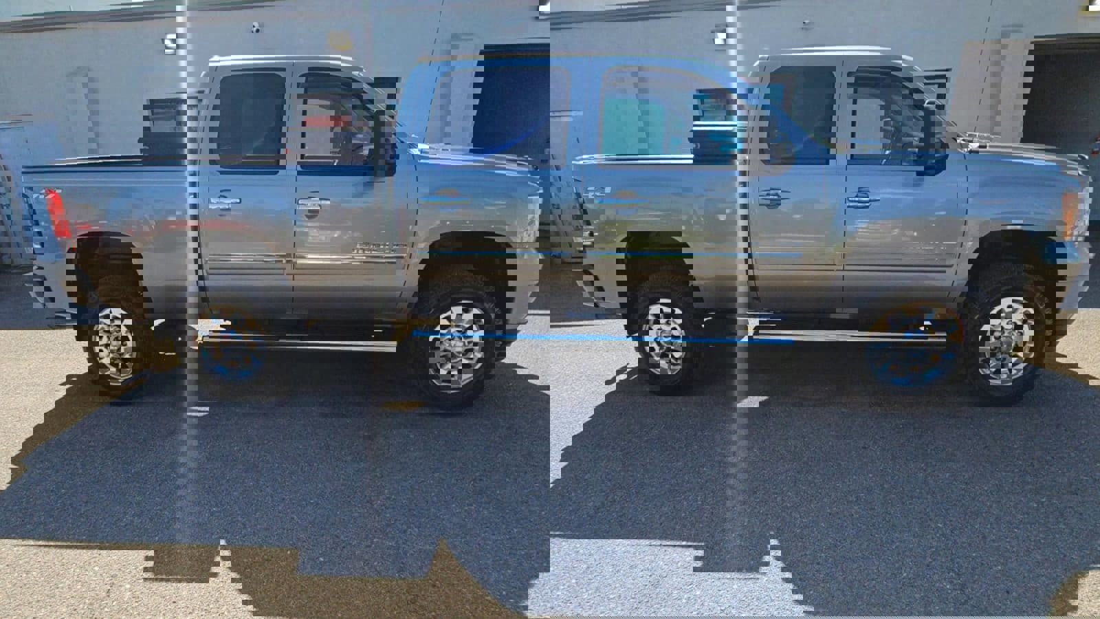 Used 2014 GMC Sierra 2500 Denali image 9