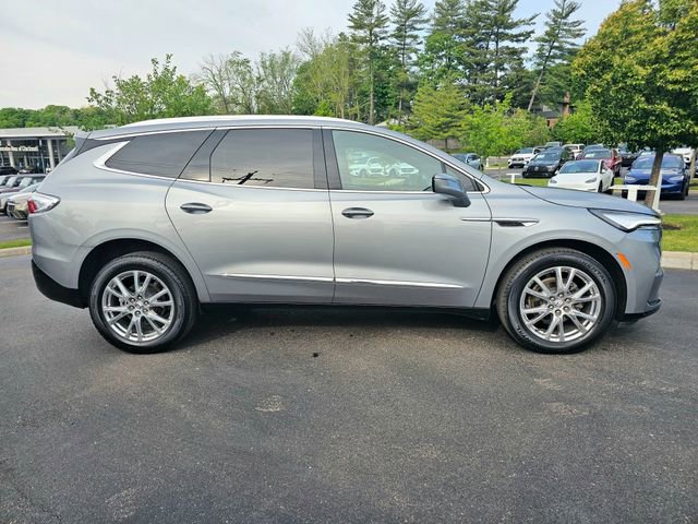 Used 2024 Buick Enclave Essence w/ Experience Buick Package AWD/4WD image 8