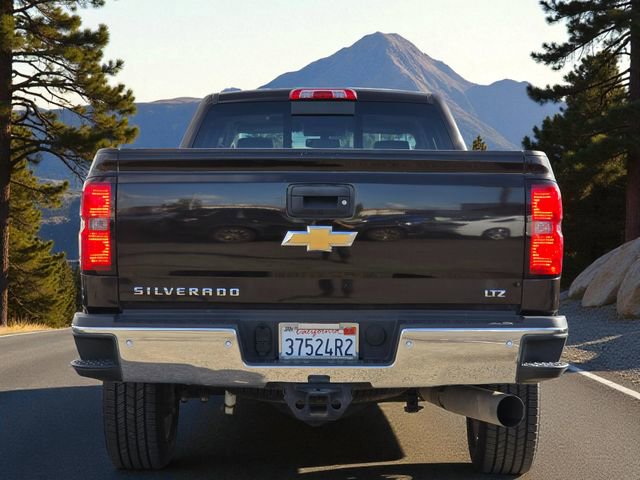 Used 2019 Chevrolet Silverado 2500 LTZ w/ Duramax Plus Package image 6