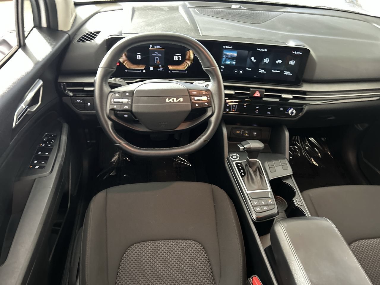 Used 2026 Kia Sportage LX FWD image 22