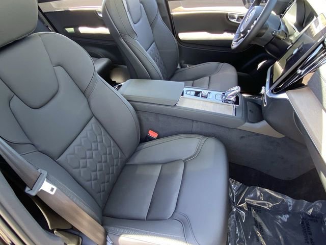 Used 2025 Volvo XC90 B6 Plus w/ Protection Package image 11