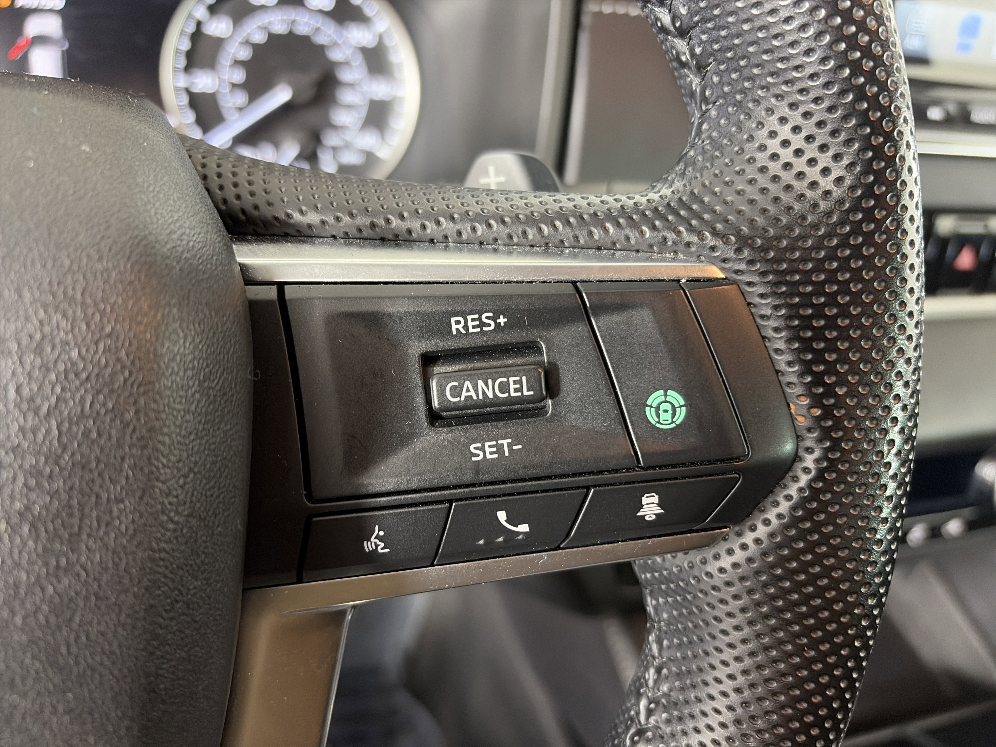 Used 2022 Mitsubishi Outlander SE image 35