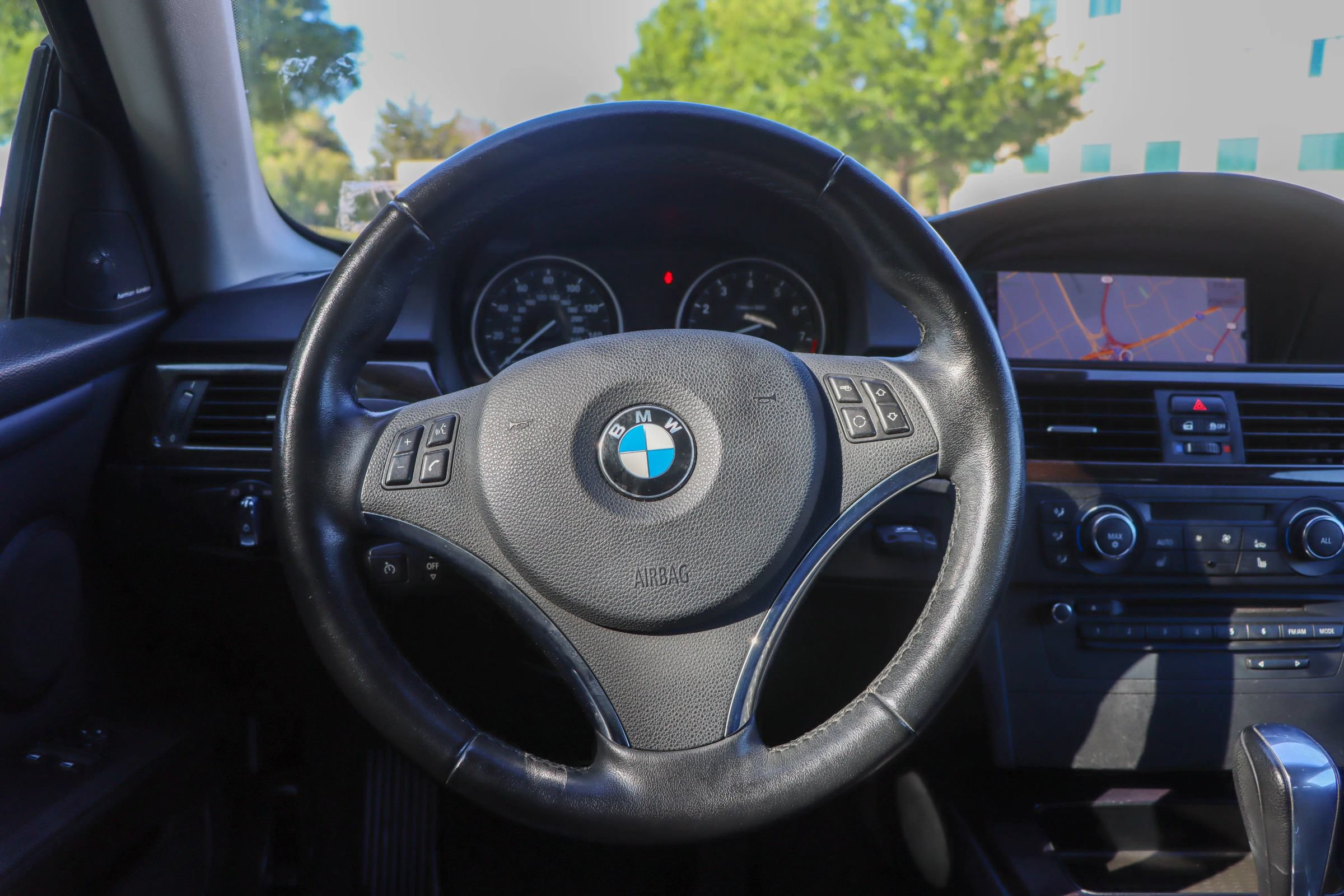 Used 2011 BMW 335i Coupe w/ Premium Pkg RWD image 25
