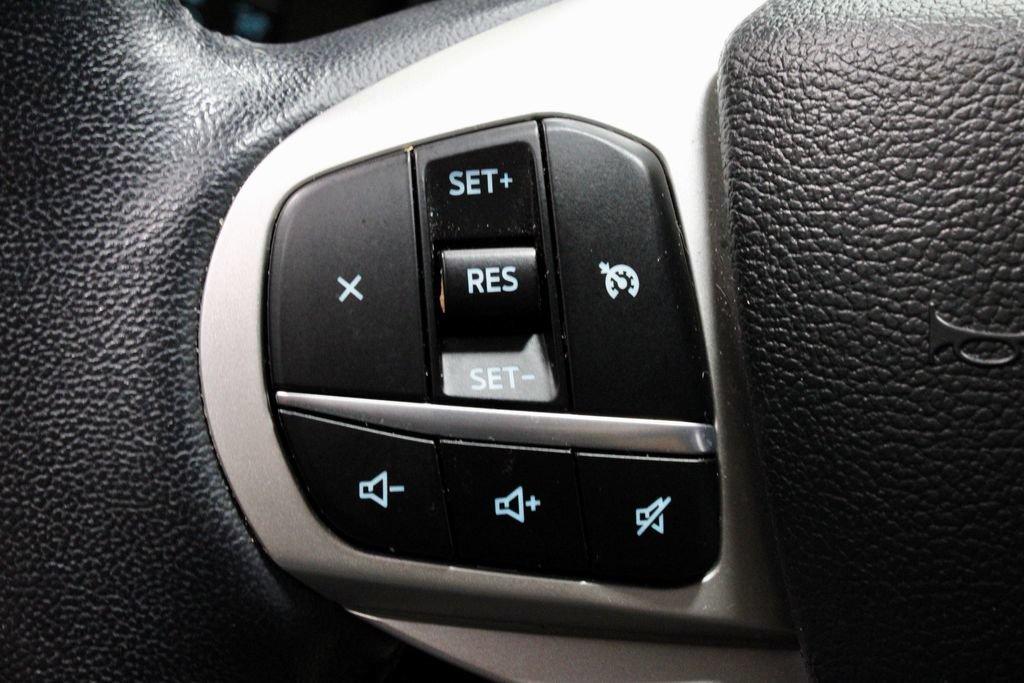 Certified 2023 Ford Explorer XLT w/ Equipment Group 202A AWD/4WD image 27