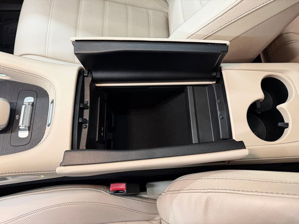 Used 2022 Mercedes-Benz GLS 450 4MATIC image 25