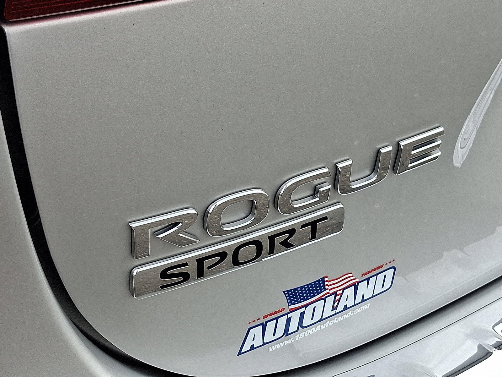 Used 2022 Nissan Rogue Sport SV AWD/4WD image 30