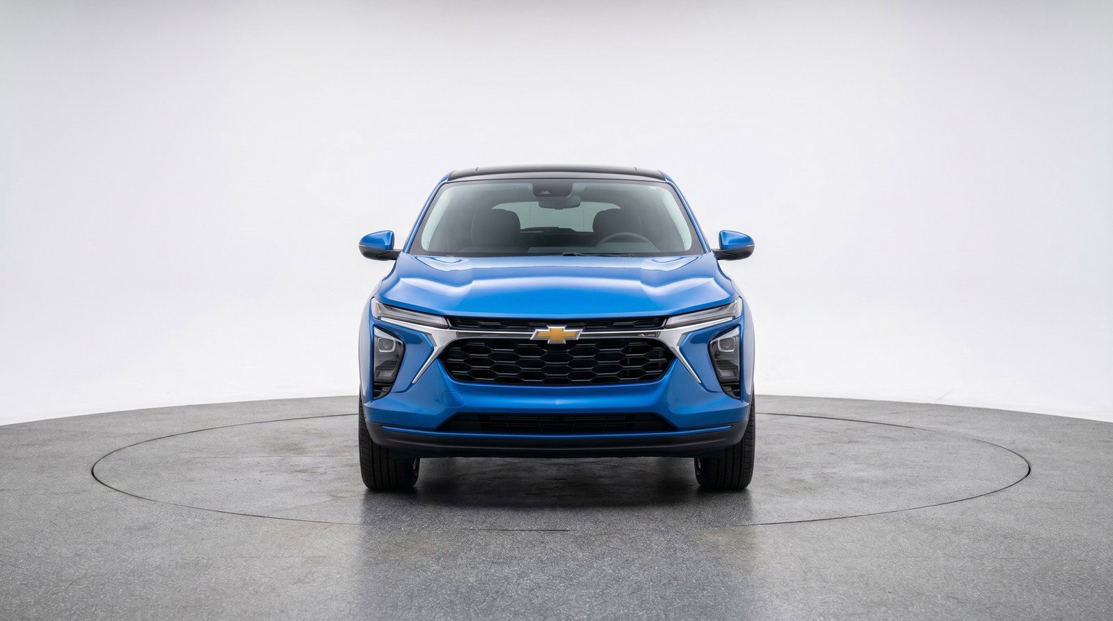 Used 2025 Chevrolet Blazer LT FWD image 2