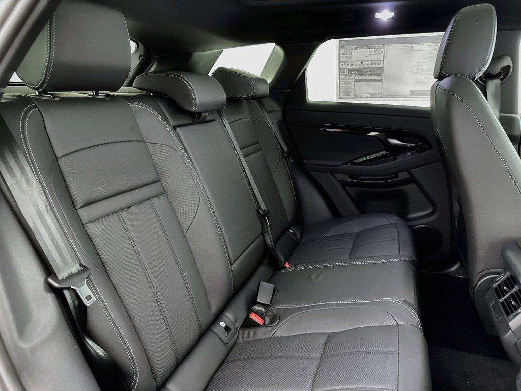 New 2026 Land Rover Range Rover Evoque Hoxton AWD/4WD image 28