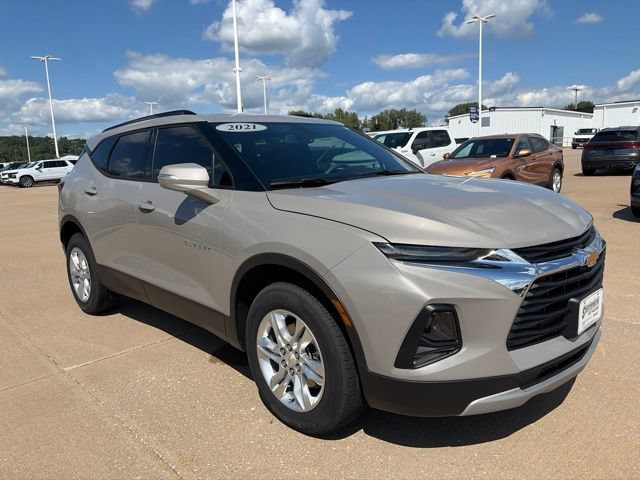 Used 2021 Chevrolet Blazer LT FWD video 1