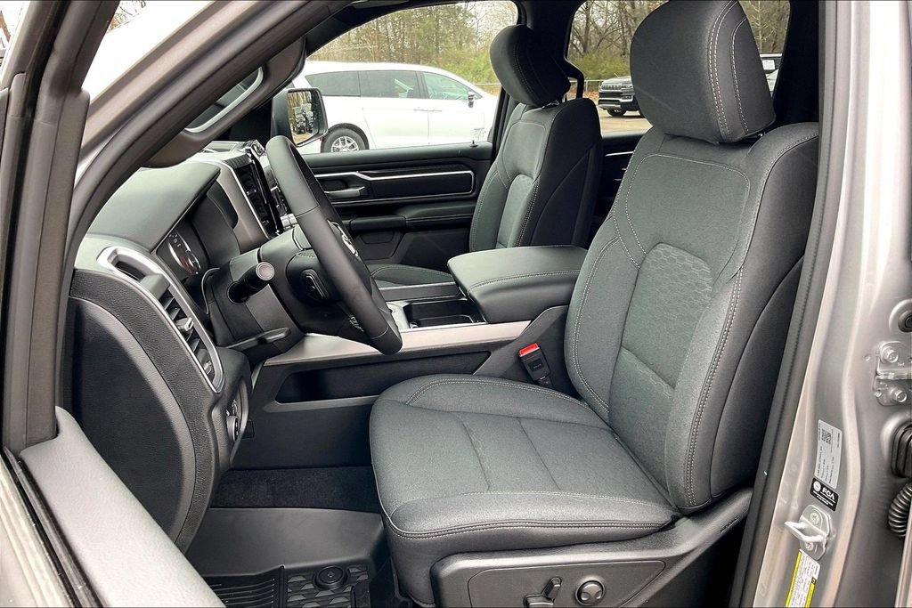 New 2026 RAM 1500 Big Horn AWD/4WD image 9