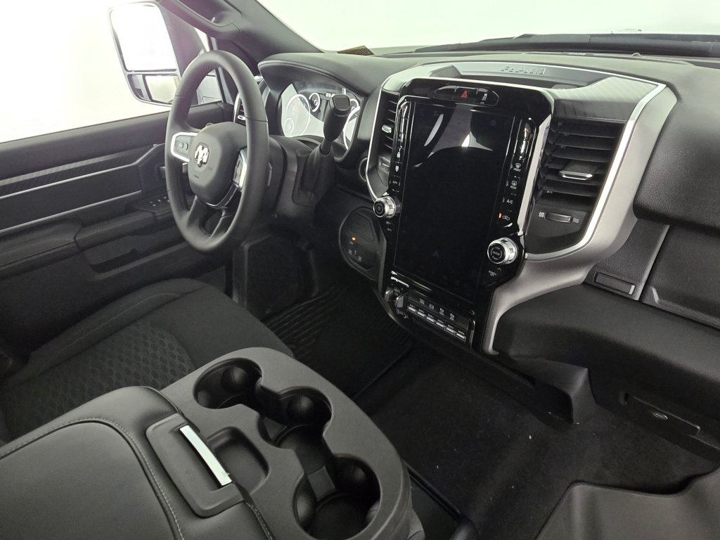 New 2026 RAM 3500 Big Horn AWD/4WD image 26