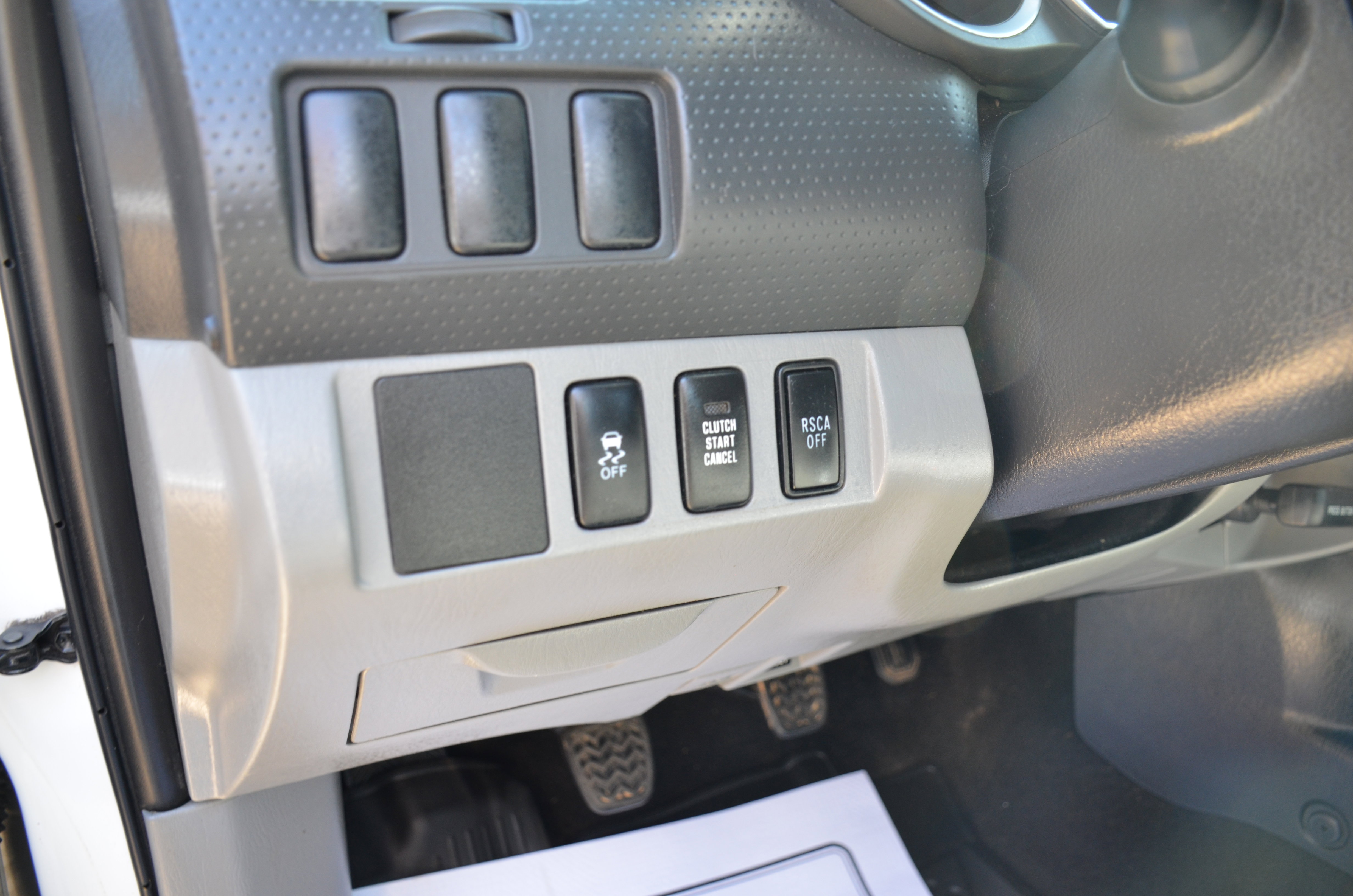 Used 2012 Toyota Tacoma 4x4 Regular Cab image 15