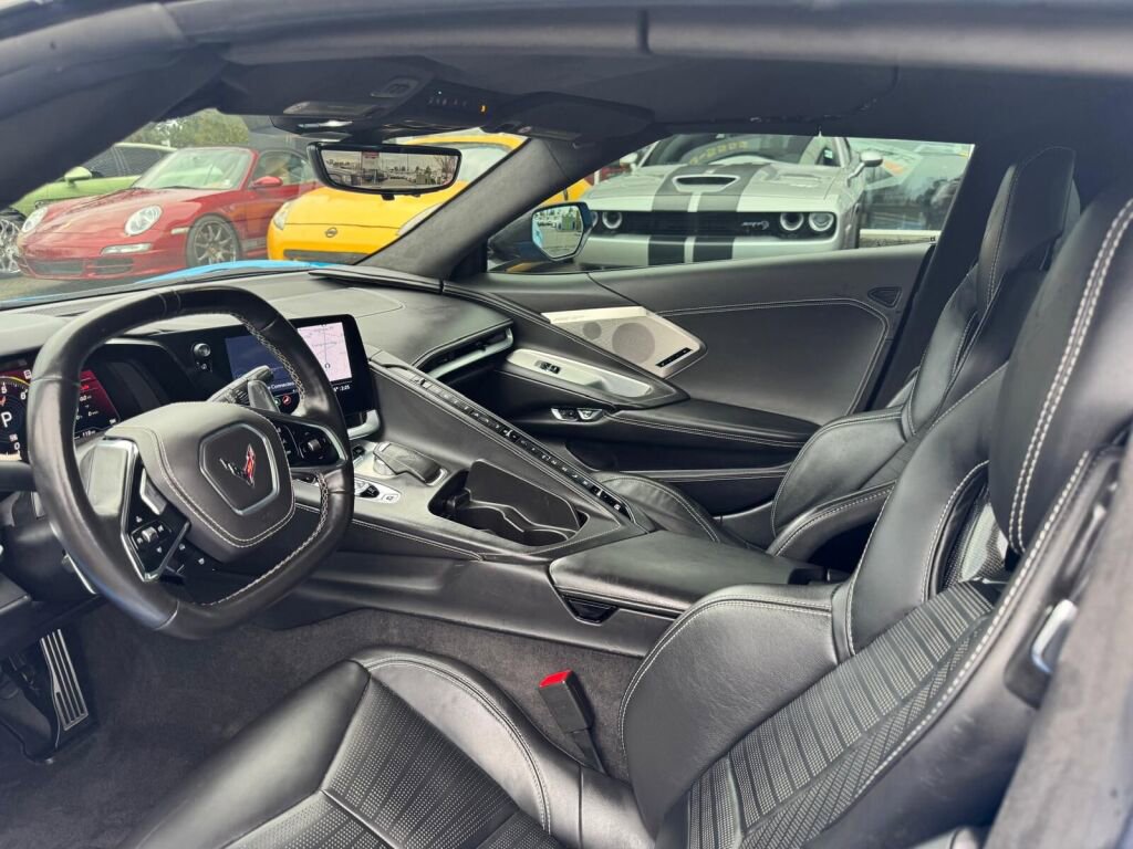 Used 2022 Chevrolet Corvette Stingray image 9