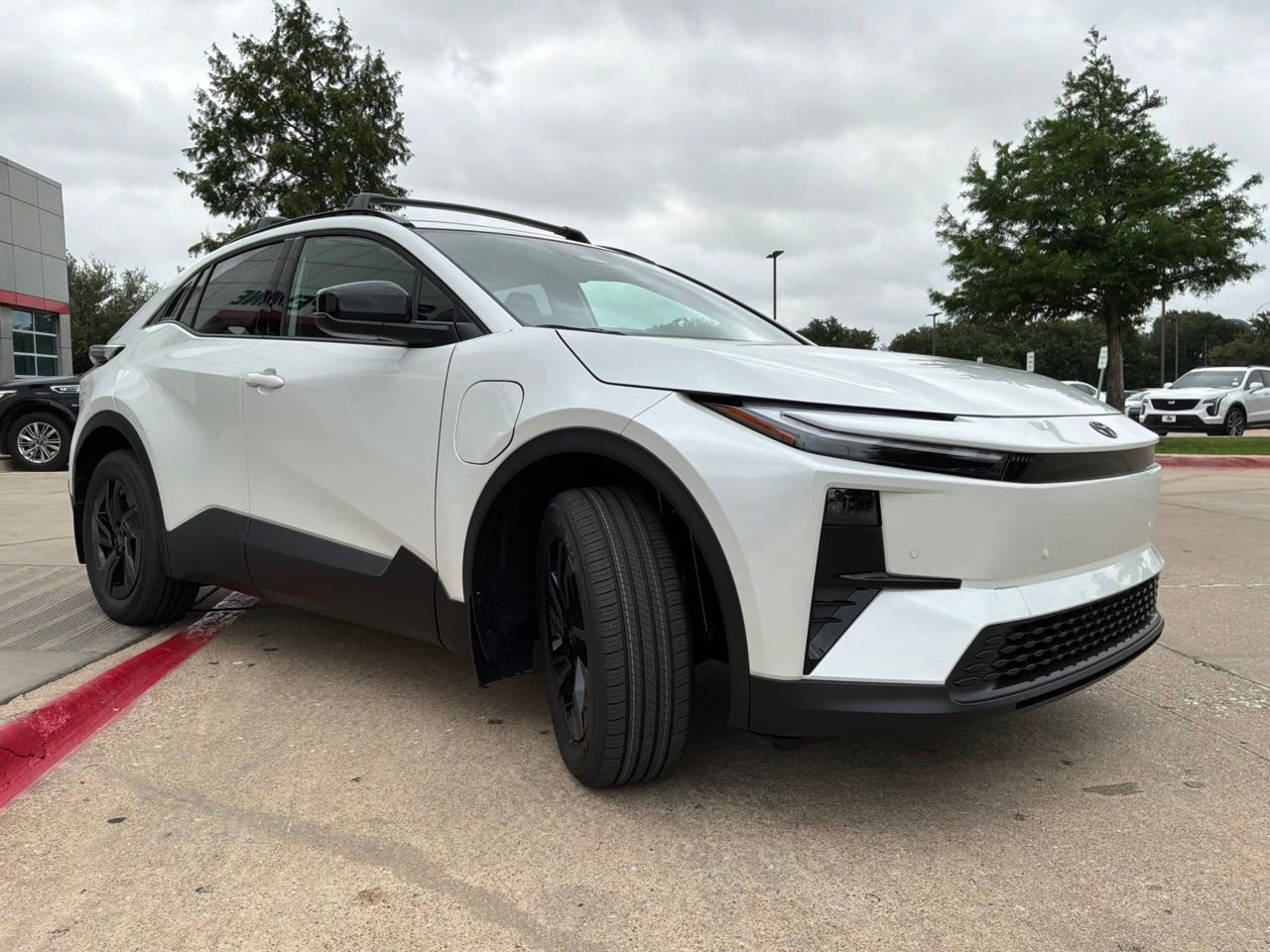 New 2026 Toyota C-HR AWD/4WD image 4