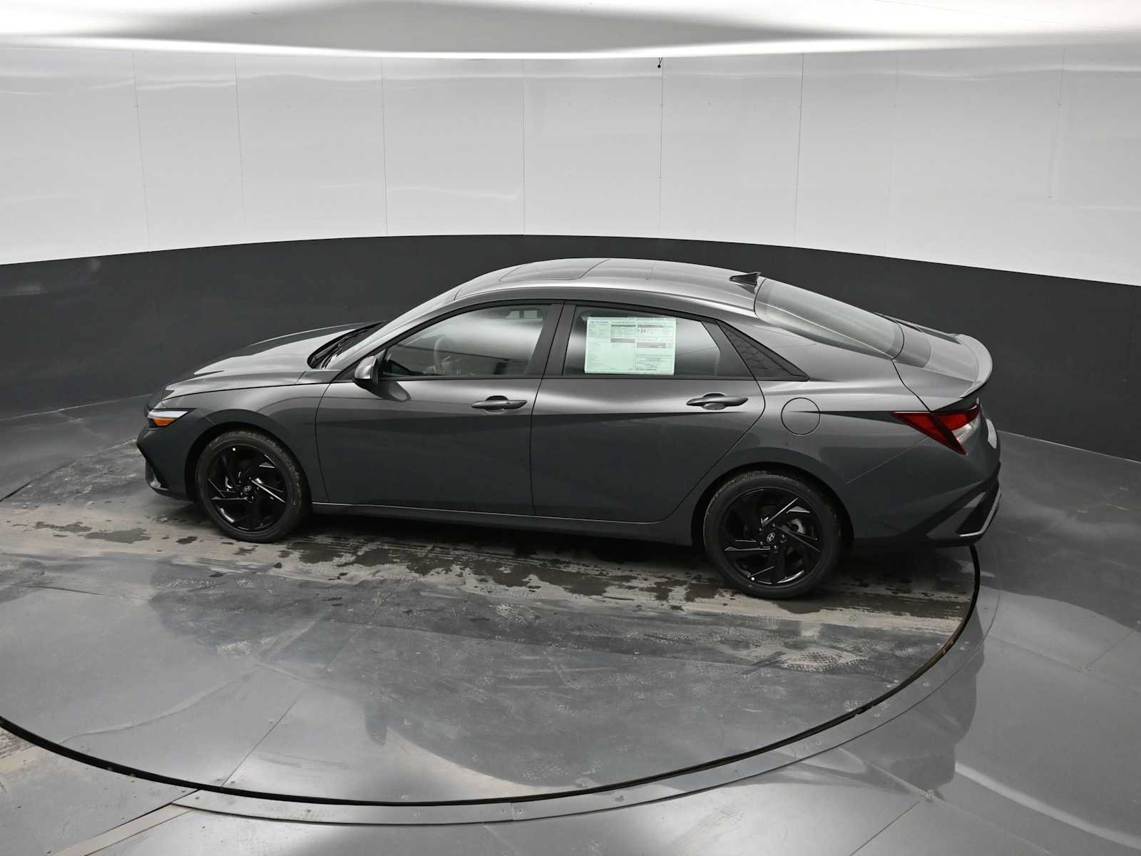 New 2026 Hyundai Elantra SEL Sport FWD image 27