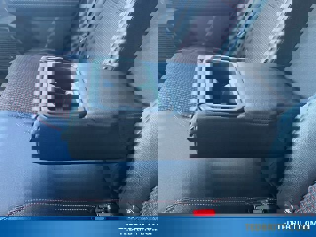 Used 2025 Nissan Kicks SR image 14