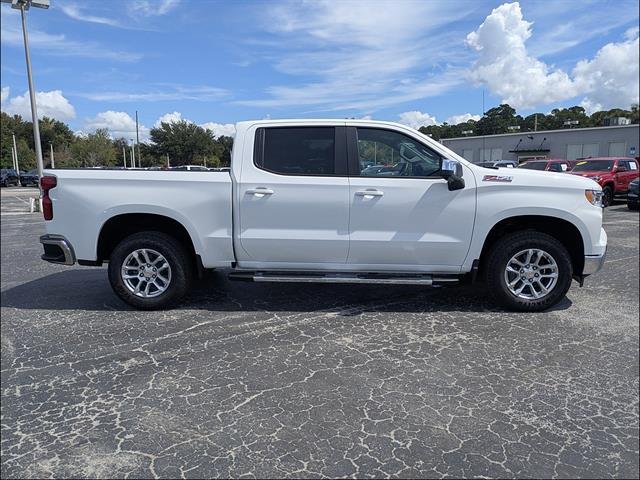 New 2026 Chevrolet Silverado 1500 LT w/ Z71 Off-Road Package AWD/4WD image 4