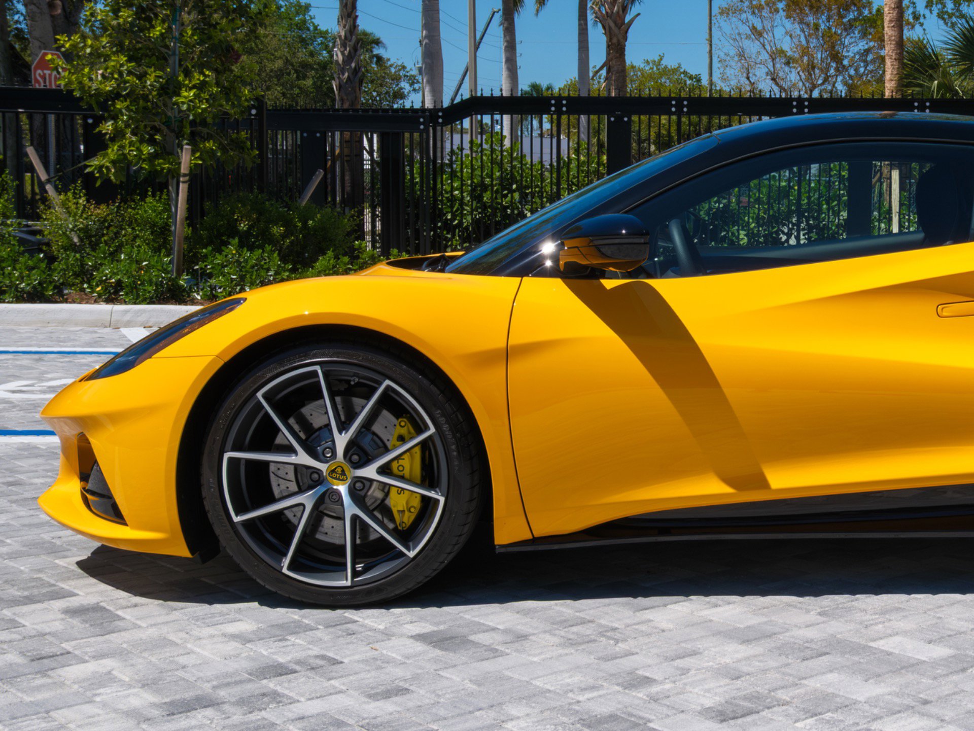 Used 2024 Lotus Emira First Edition image 9