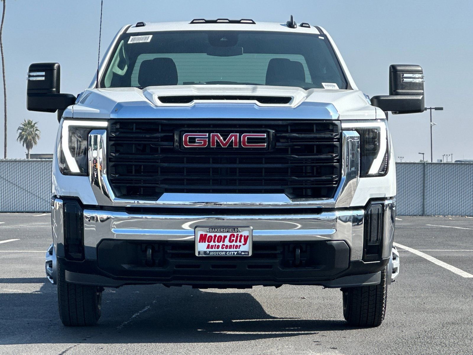 New 2026 GMC Sierra 3500 Pro w/ Convenience Package RWD image 9