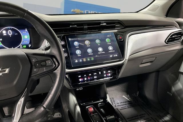 Used 2022 Chevrolet Bolt EUV Premier w/ Sun & Sound Package FWD image 9