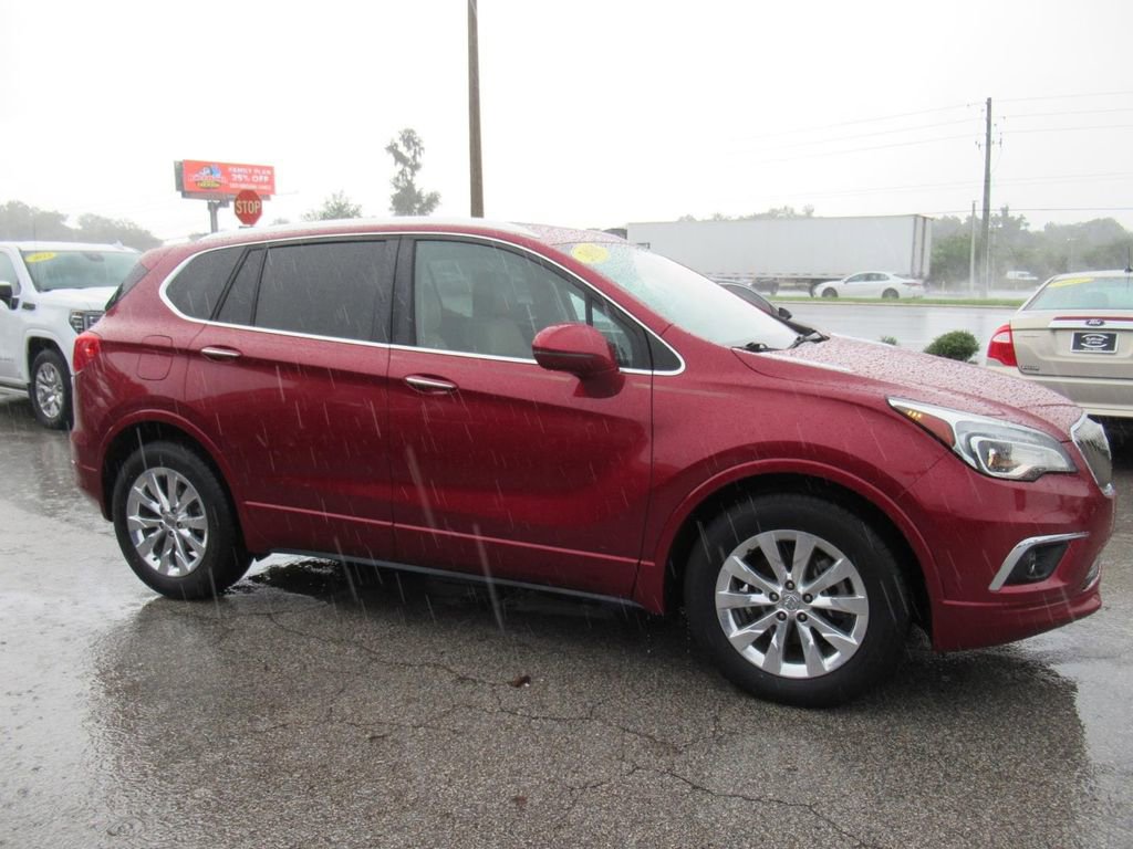 Used 2018 Buick Envision Essence FWD image 2