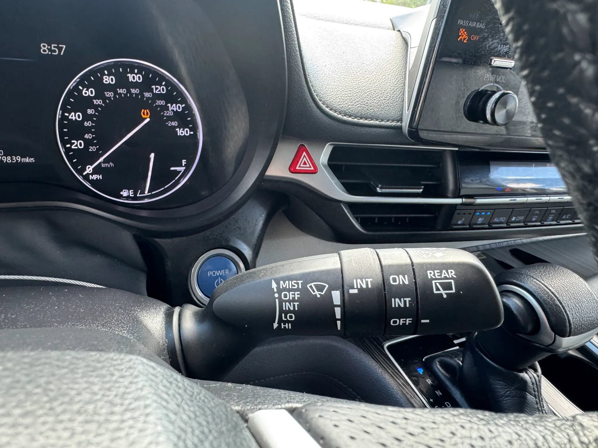 Used 2021 Toyota Sienna Limited FWD image 10