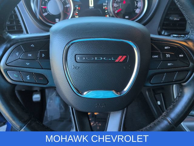 Used 2020 Dodge Challenger SXT w/ Driver Convenience Group AWD/4WD image 12