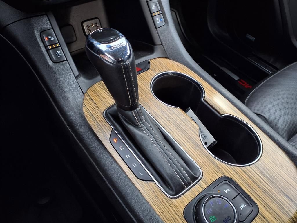 Used 2018 GMC Acadia Denali w/ Technology Package image 12