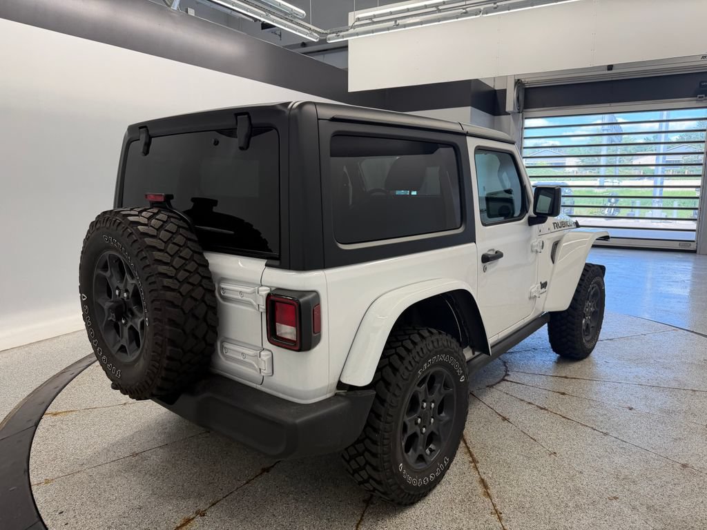 Used 2024 Jeep Wrangler Sport AWD/4WD image 6