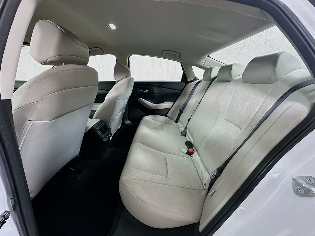 Used 2025 Honda Accord LX image 17